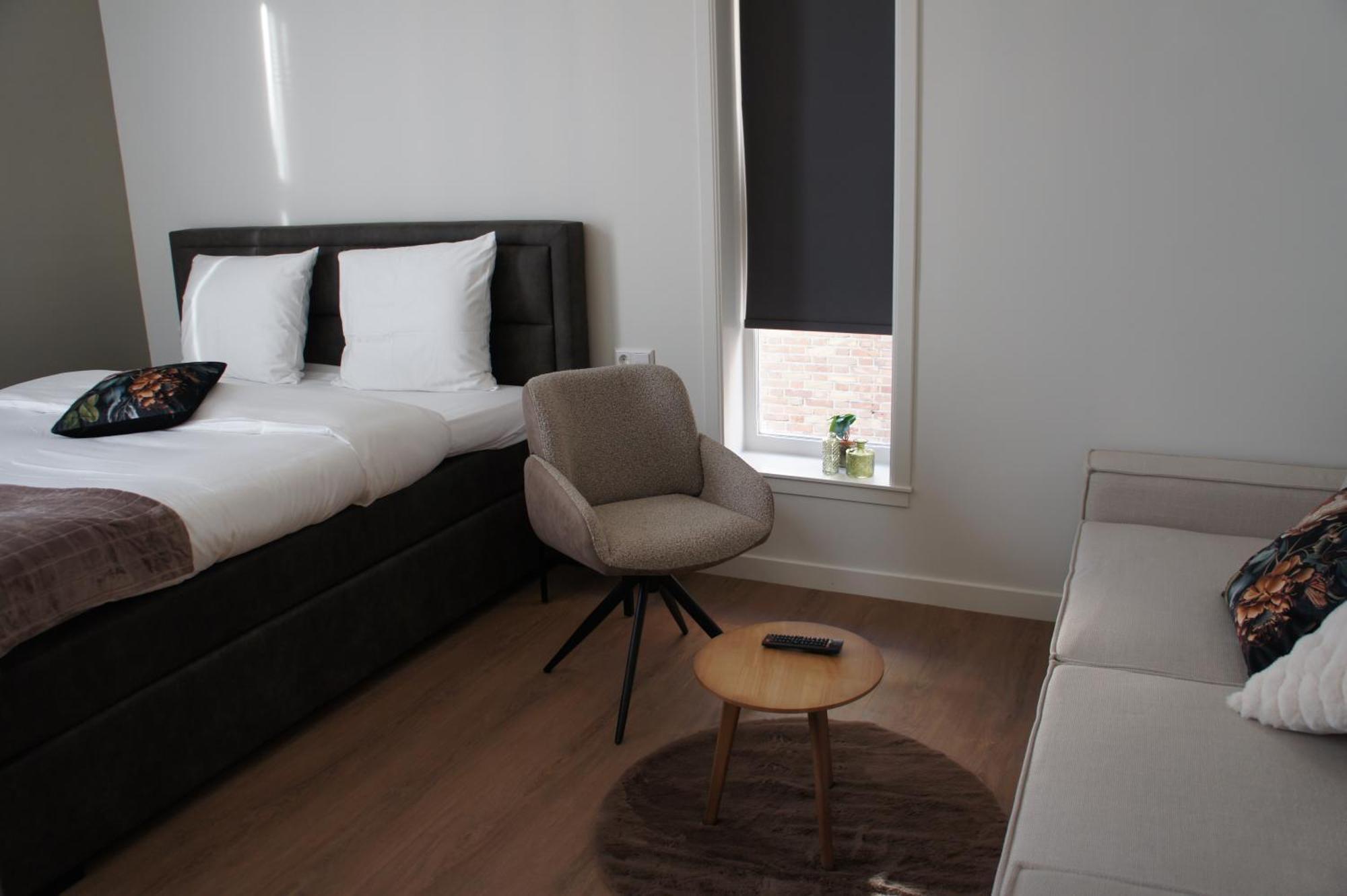 Hotel Inn Naeldwyk-Torenburg Naaldwijk Bagian luar foto