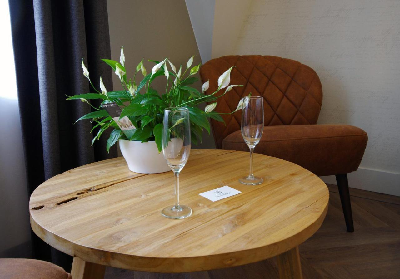Hotel Inn Naeldwyk-Torenburg Naaldwijk Bagian luar foto